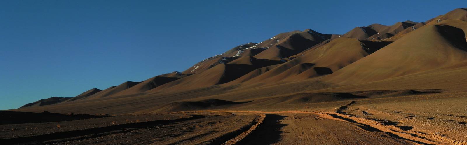 photo panoramique d'argentine: tolar grande