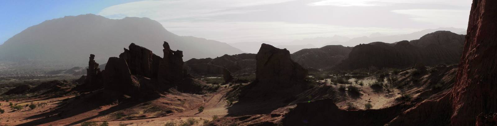 photo panoramique d'argentine: quebrada de las conchas