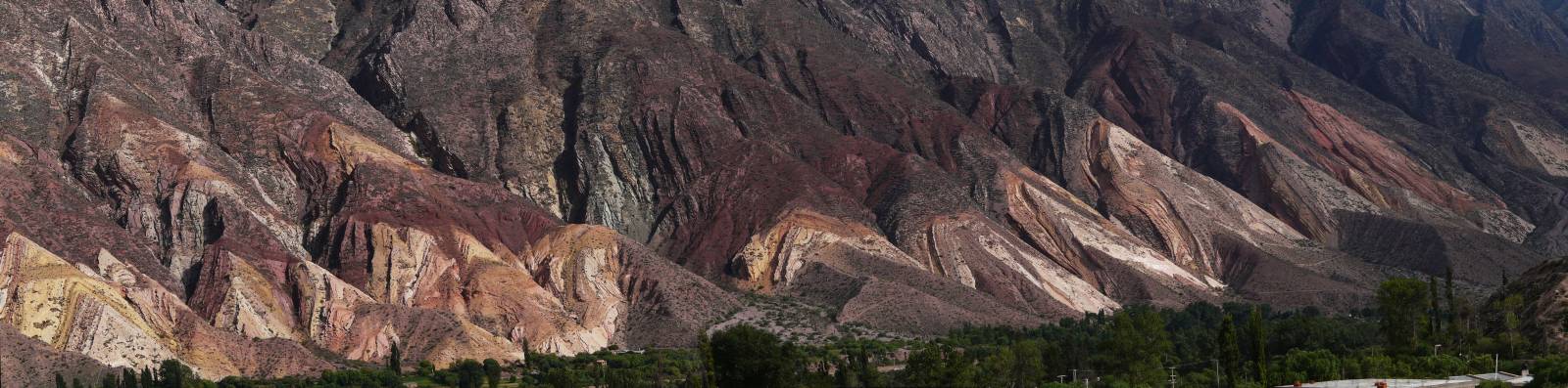 photo panoramique d'argentine: quebrada de humahuaca