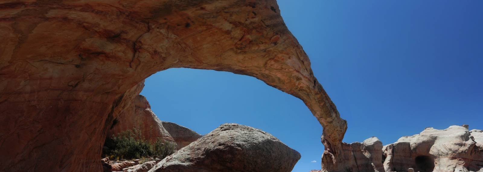 photo panoramique d'argentine: quebrada de humahuaca