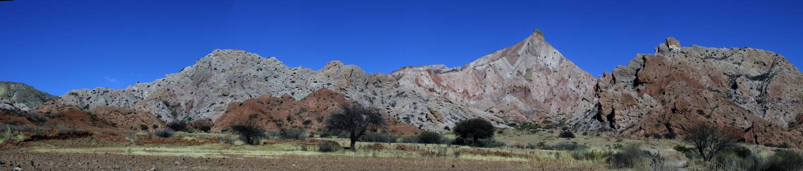 photo panoramique d'argentine: formation colorée