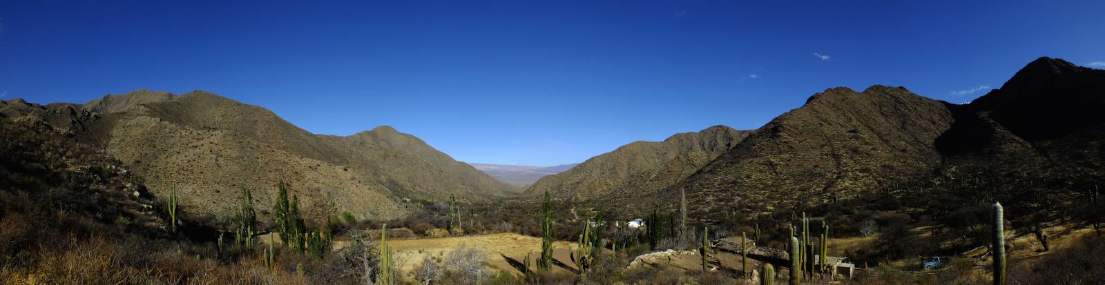 photo panoramique d'argentine: vallecito